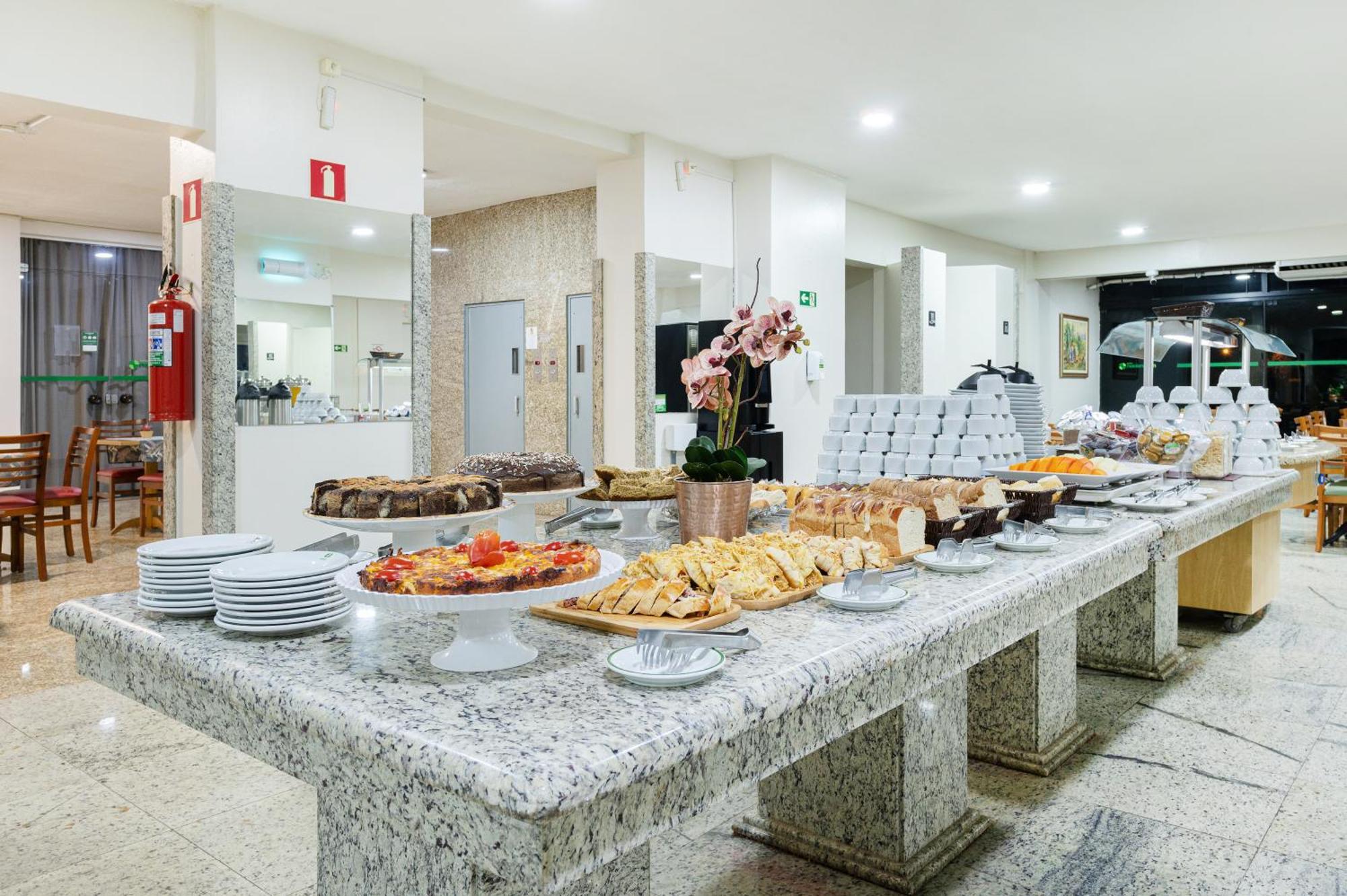Nacional Hotel 3*